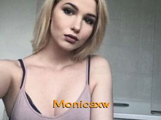 Monicaxw