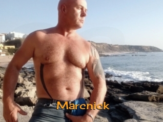 marcnick Sortez Couvert
