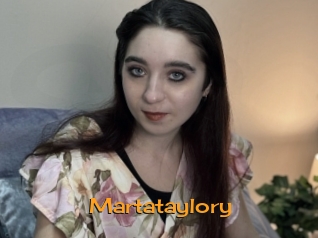 martataylory Sortez Couvert