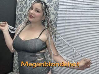 Meganblondehot