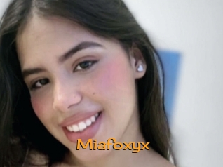 Miafoxyx