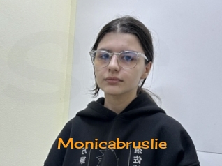 Monicabruslie