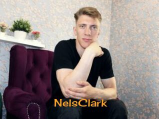 NelsClark Sortez Couvert