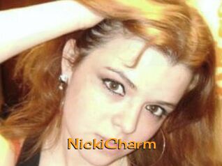NickiCharm Sortez Couvert