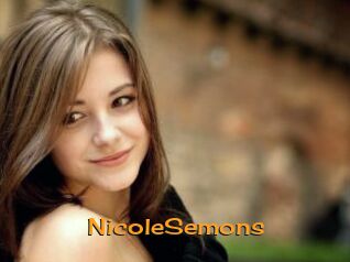 NicoleSemons Sortez Couvert