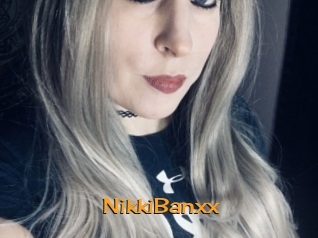 NikkiBanxx