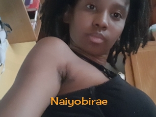 naiyobirae Sortez Couvert