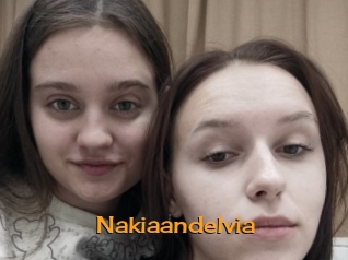 nakiaandelvia Sortez Couvert