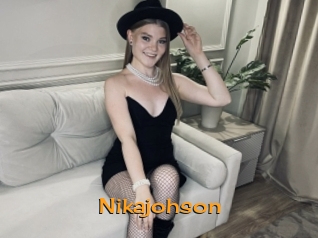 nikajohson Sortez Couvert
