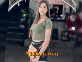 nikitagarcia Sortez Couvert