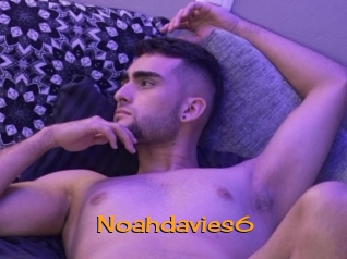 noahdavies6 Sortez Couvert