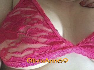 Olivia_Ann_69