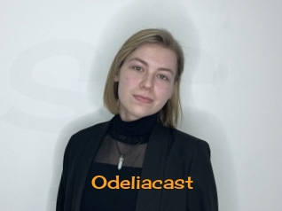 odeliacast Sortez Couvert