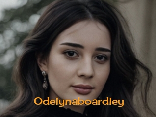 odelynaboardley Sortez Couvert