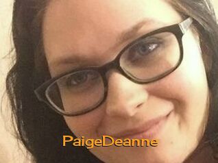 PaigeDeanne Sortez Couvert