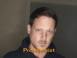 Protagonist Sortez Couvert