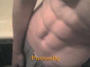 Pussedly