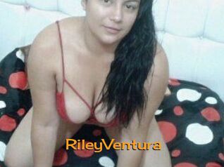 RileyVentura Sortez Couvert