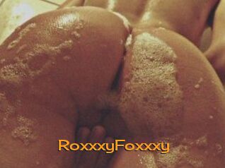 RoxxxyFoxxxy