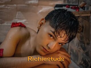 Richiestuds