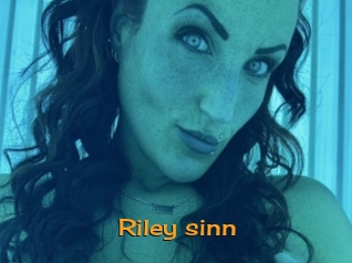 Riley_sinn