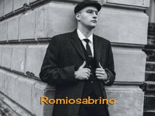 romiosabrino Sortez Couvert