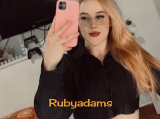 rubyadams Sortez Couvert