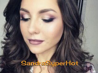 SandraSyperHot
