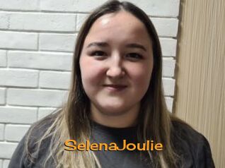 SelenaJoulie