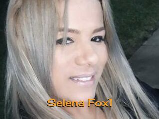 Selena_Fox1
