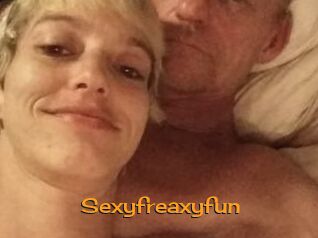 Sexy_freaxy_fun Sortez Couvert
