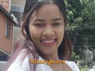 Stacykriss Sortez Couvert