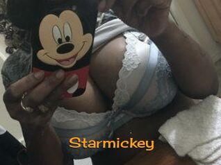 Starmickey Sortez Couvert