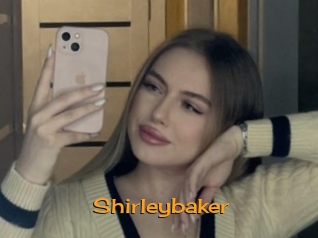 shirleybaker Sortez Couvert