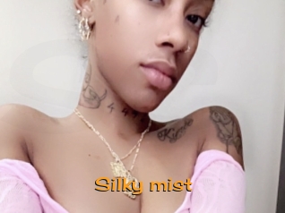silky_mist Sortez Couvert