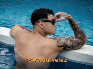 steven_velez Sortez Couvert