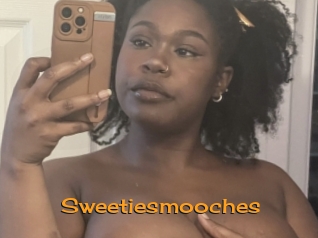 Sweetiesmooches