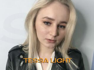 TESSA_LIGHT Sortez Couvert