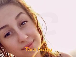Tara_hotty