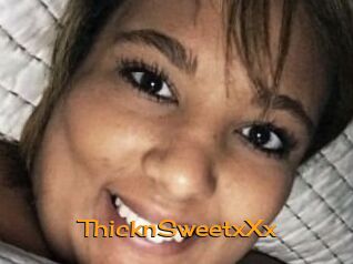 ThicknSweetxXx Sortez Couvert