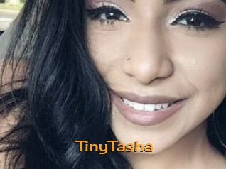 Tiny_Tasha Sortez Couvert