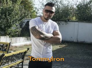 TommyIron Sortez Couvert