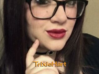 Trixie_Hart Sortez Couvert