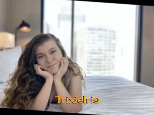 TrixieIris Sortez Couvert
