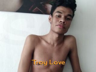 Troy_Love Sortez Couvert
