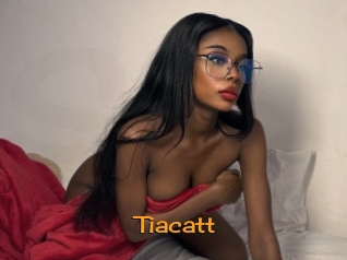 tiacatt Sortez Couvert