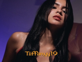 tiiffanyy19 Sortez Couvert