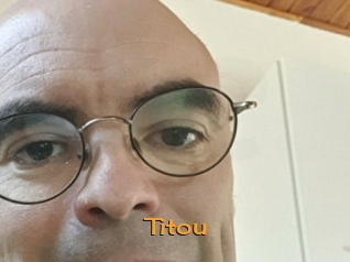 titou Sortez Couvert