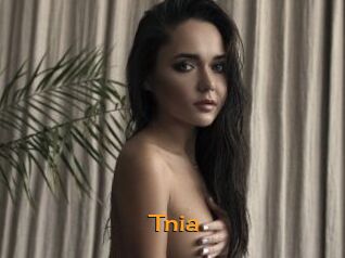 Tnia