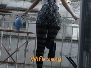 Wife_sexy